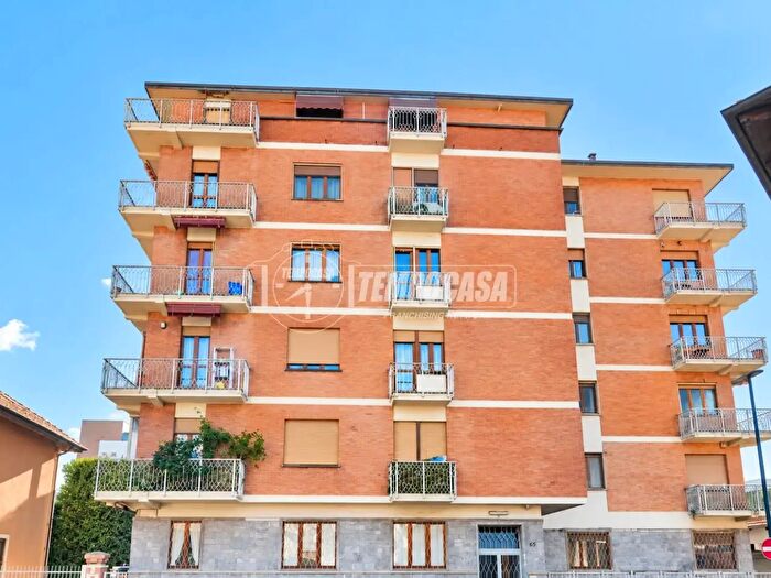 Appartamento bilocale in vendita in Via Crevacuore, Torino