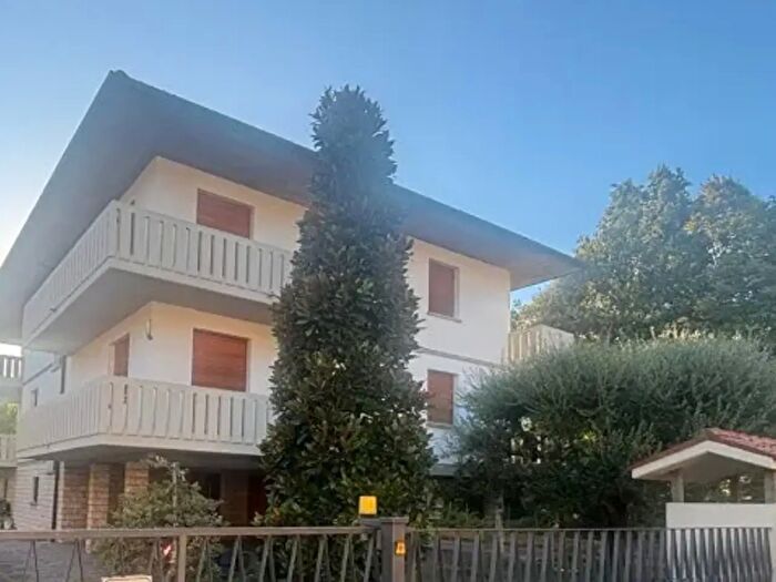 Casa con 6 locali in vendita in Via Pompeo Tumedei, Forli'