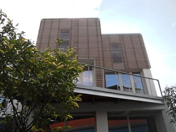 Appartamento trilocale in vendita in Via Michele Pericle Negrotto, Milano