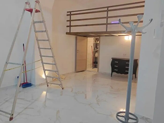 Appartamento monolocale in affitto in Vico Bagnara, Napoli