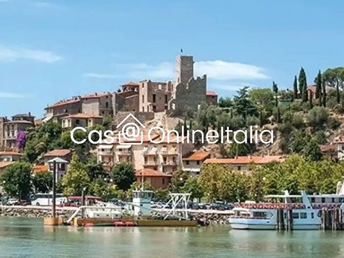 Casa con 14 locali in vendita in Località Sant'Agata, Tuoro Sul Trasimeno