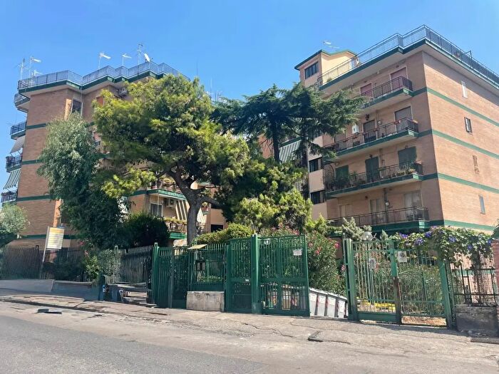 Appartamento monolocale in vendita in Napoli