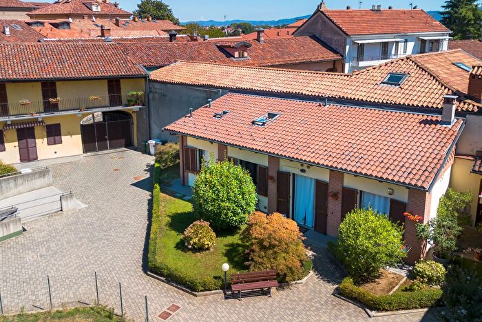 Casa trilocale in vendita in Via Querro, Rivoli