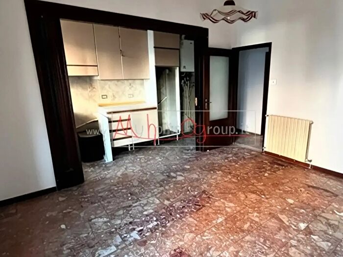 Appartamento trilocale in vendita in Padova