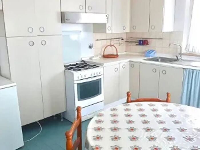 Casa con 5 locali in vendita in Viale Marsala, Riccione