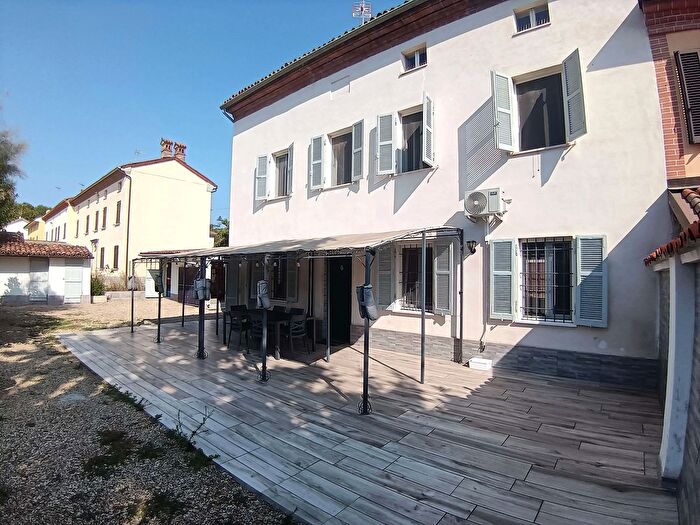 Casa con 5 locali in vendita in Via Ferrari, Alluvioni Piovera