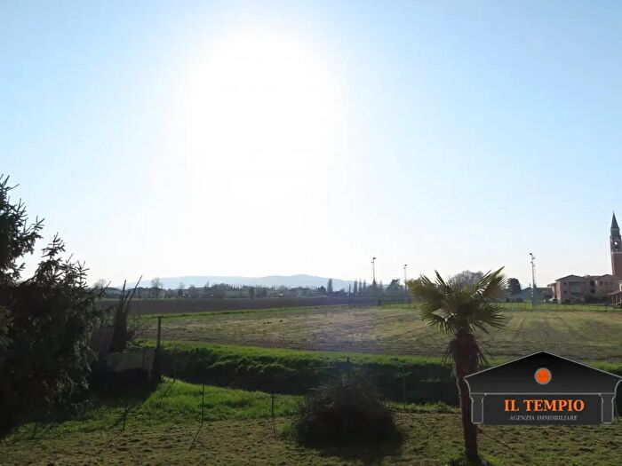 Appartamento bilocale in vendita in Via Lampertico, Grumolo Delle Abbadesse