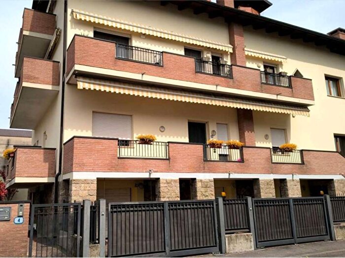 Appartamento quadrilocale in affitto in Santissima Trinità, Padova