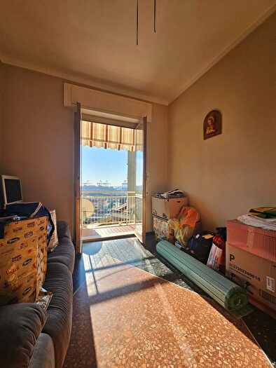 Appartamento trilocale in vendita in Via Murtola, Genova