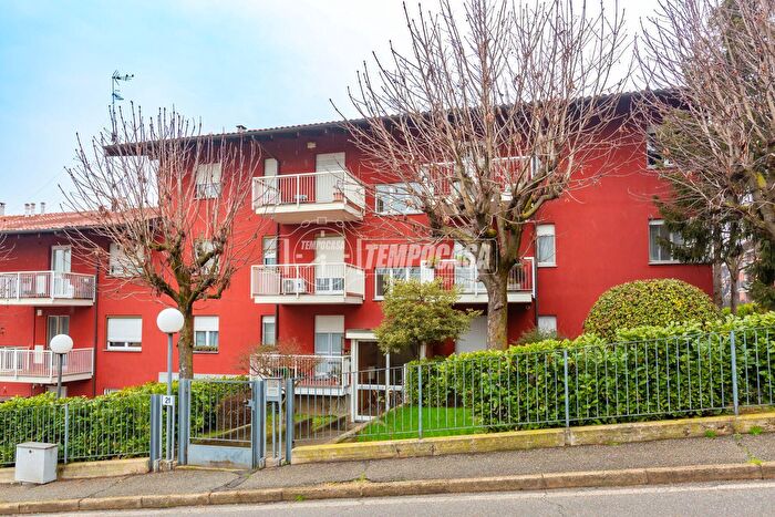 Appartamento con 5 locali in vendita in Strada del Pesco, Moncalieri