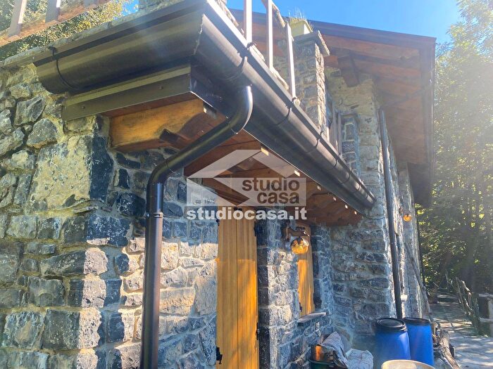 Casa in vendita in Brumano