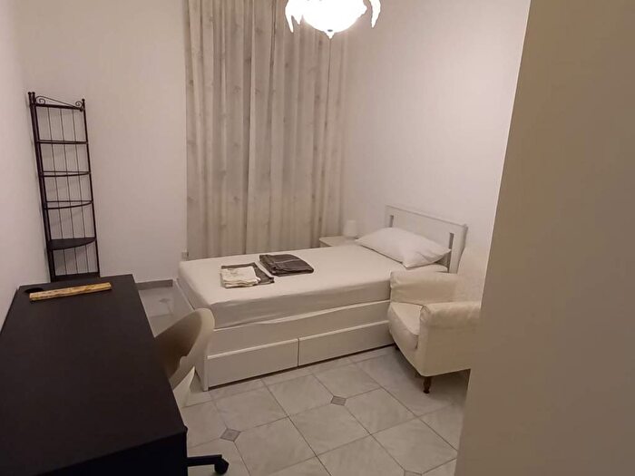 Appartamento trilocale in affitto in Via Giovanni Battista Prandina, Ponte Nuovo, Milano