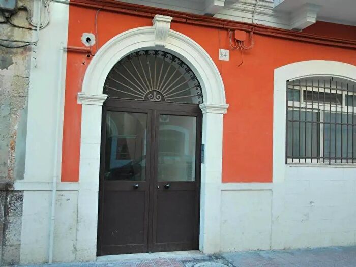 Appartamento monolocale in affitto in Bari