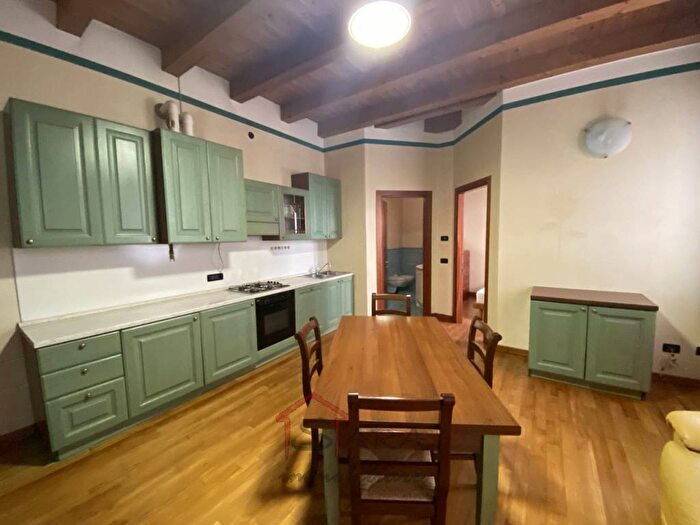 Appartamento bilocale in affitto in Via Roma, Piazze Duomo, Padova
