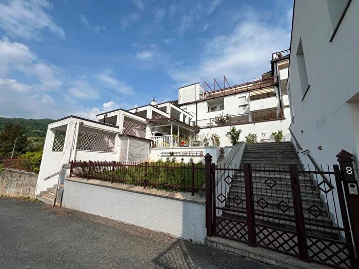 Appartamento quadrilocale in affitto in Via Matteo Olivero, Centro, Verzuolo