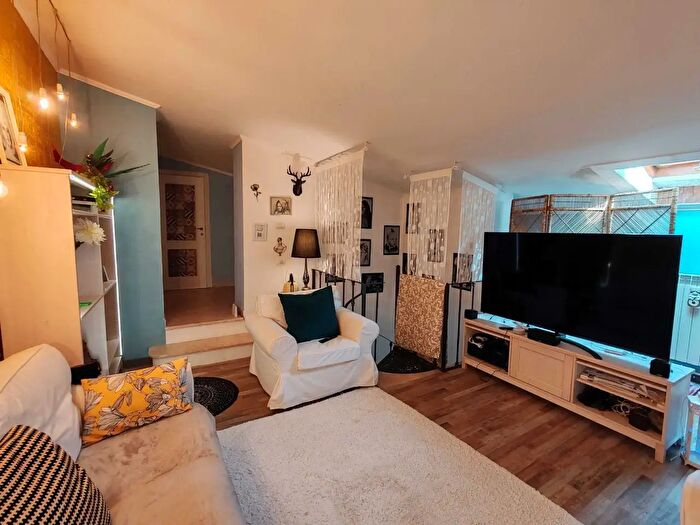 Appartamento trilocale in vendita in Via Nazionale, SantAngelo Romano