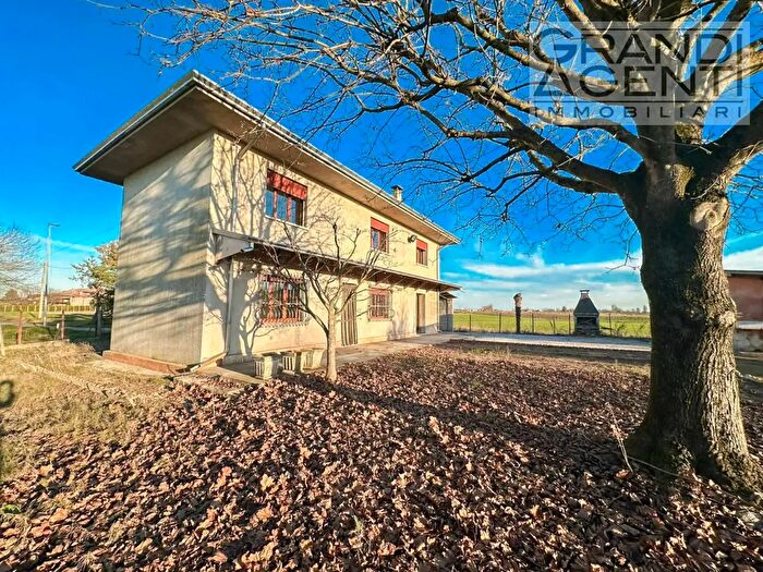 Casa con 5 locali in vendita in Via Zenona, Castagnaro