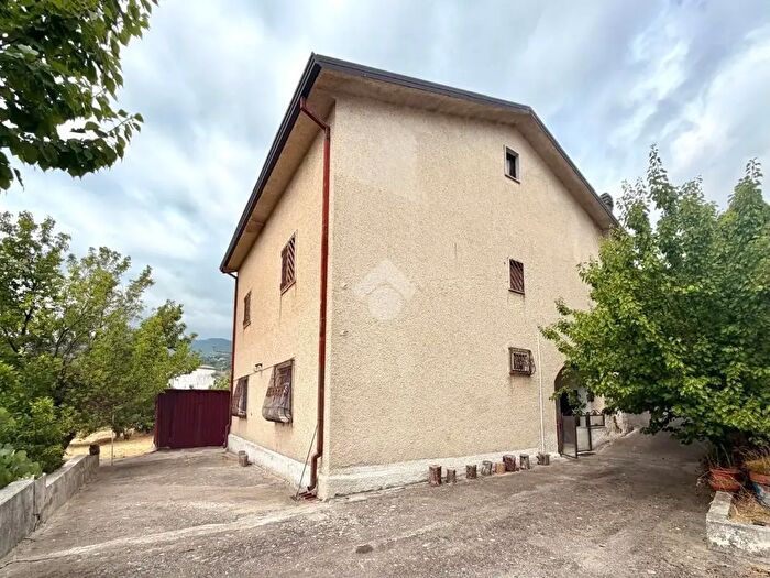 Casa con 7 locali in vendita in Via Pianetto, Cerisano
