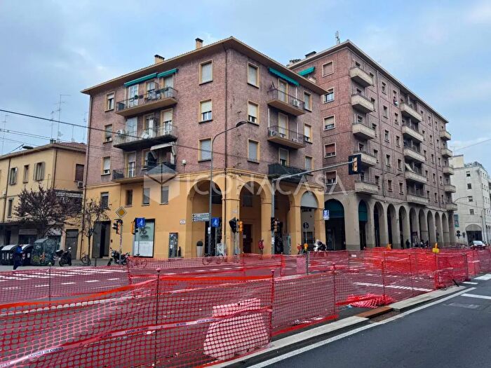 Appartamento trilocale in vendita in Via Aurelio Saffi, Bologna
