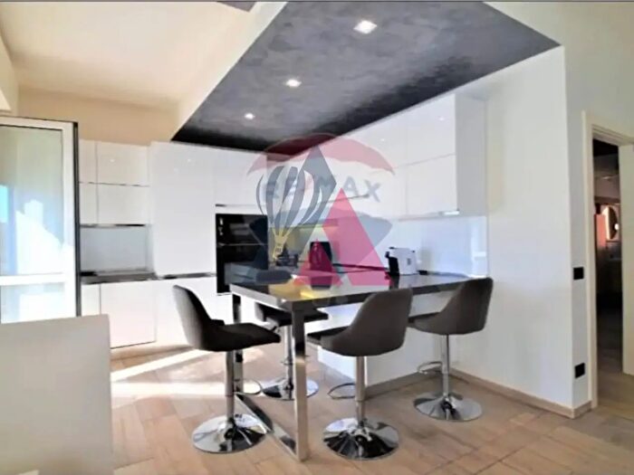 Appartamento trilocale in vendita in Via Isonzo, Romano Di Lombardia