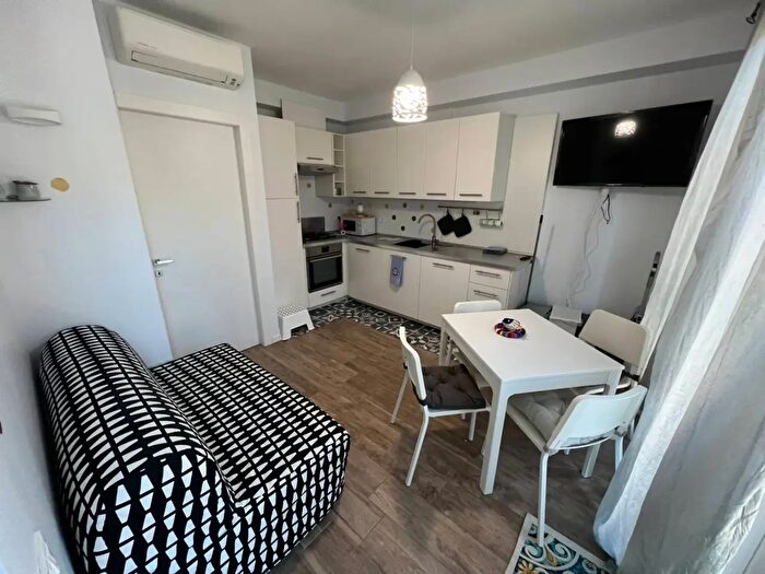 Casa con 5 locali in vendita in Via Murri Snc, Porto San Giorgio