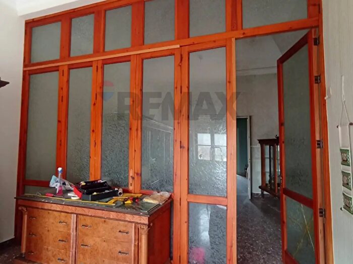 Casa con 6 locali in vendita in Piazza Regina Margherita, San Gregorio Di Catania