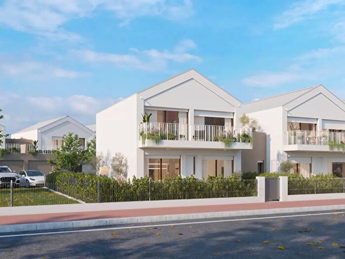 Casa quadrilocale in vendita in Via Roma, Cinto Caomaggiore