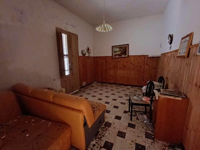 Casa con 5 locali in vendita in Mazara Del Vallo