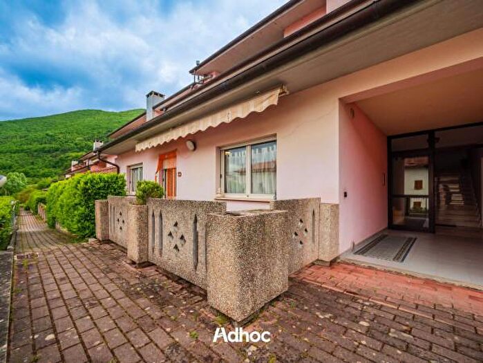 Appartamento trilocale in vendita in Via Bruno Baldeschi m, Cantiano