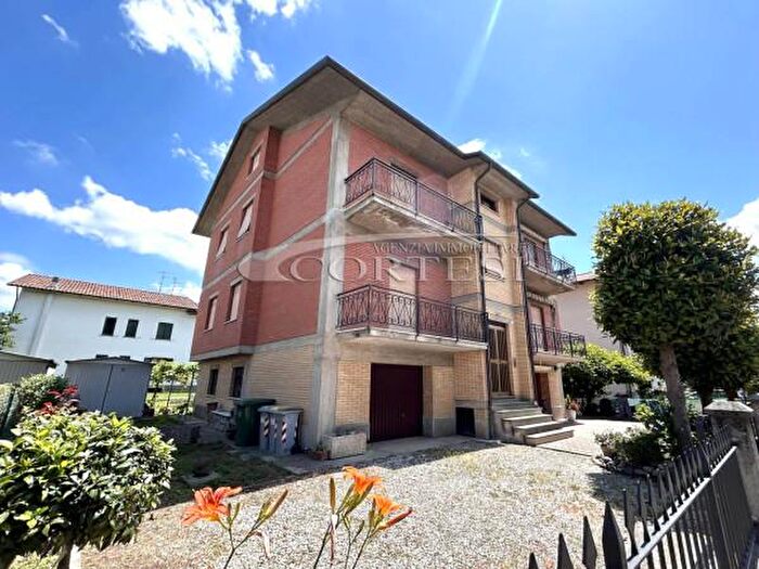 Appartamento quadrilocale in vendita in Via Tommaso Campanella, Citta Di Castello