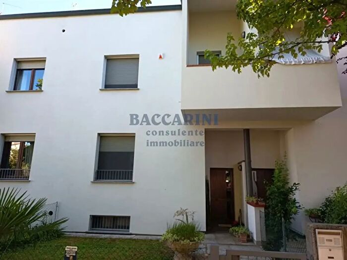 Casa con 6 locali in vendita in Via dal Pane, Faenza