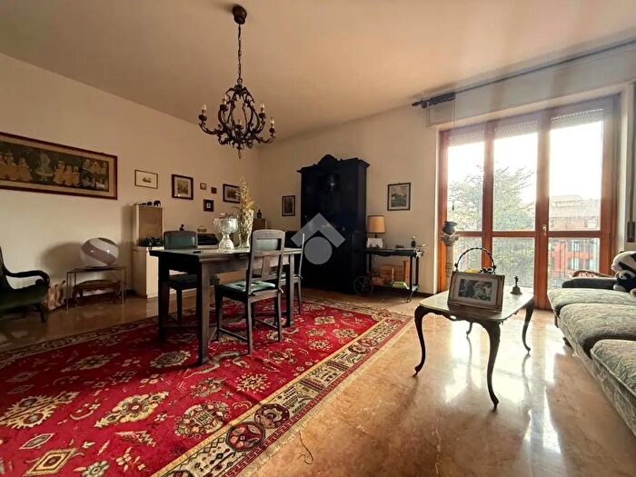 Appartamento trilocale in vendita in Via Maglio del Lotto, Bergamo