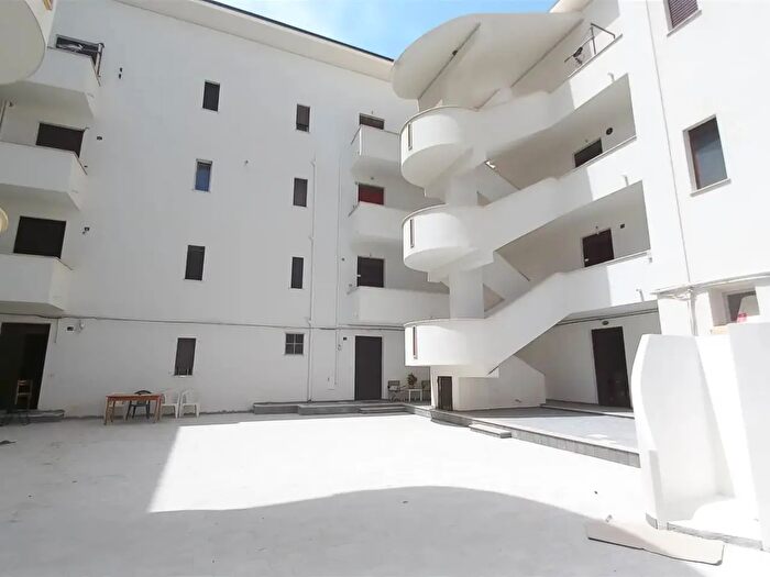 Appartamento trilocale in vendita in Via Marechiaro, Agrigento