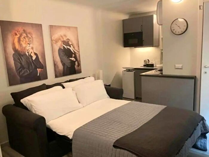 Appartamento monolocale in affitto in Via Lecco, Milano