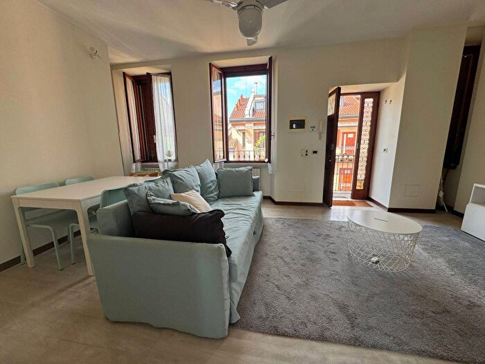 Appartamento trilocale in affitto in Via Carlo Ravizza, Vercelli Wagner, Milano
