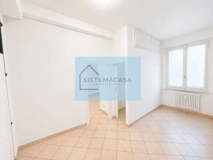 Appartamento bilocale in vendita in Via Emilio Dandolo, Forli