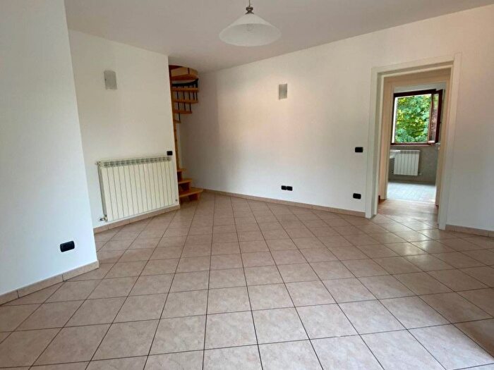 Appartamento quadrilocale in affitto in Via Case Nuove, Centro, Acqualagna