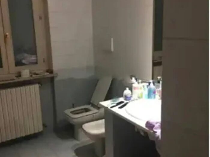 Appartamento con 6 locali in vendita in Via Adami, Asola