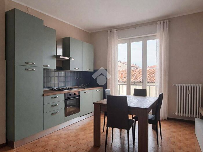 Appartamento bilocale in affitto in Via Giacomo Matteotti, Centro, Bra