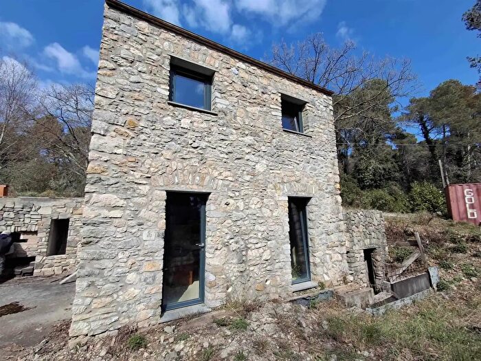 Casa trilocale in vendita in Lerici
