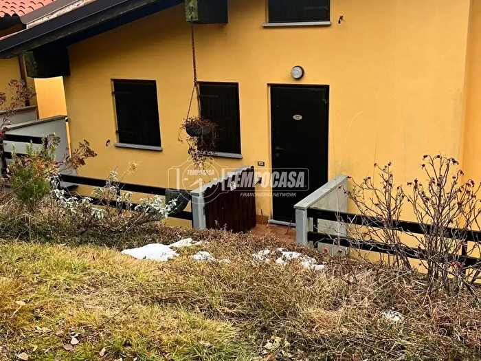 Appartamento bilocale in vendita in Via Panoramica, Grone