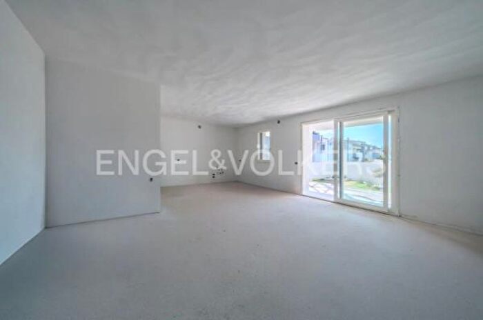 Appartamento con 5 locali in vendita in Via della Crosetta, Conegliano