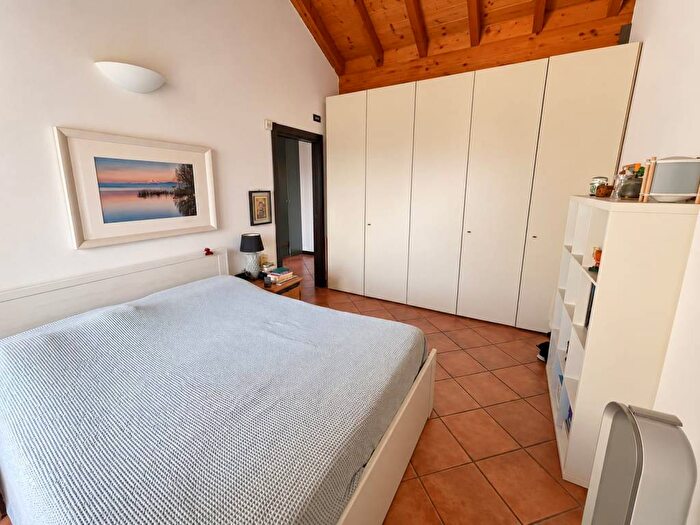 Casa quadrilocale in affitto in Via Mottarone, Lissago Calcinate, Varese