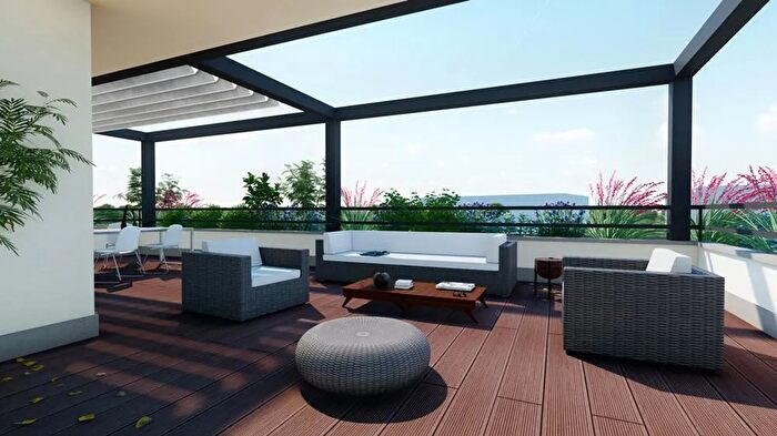 Appartamento con 5 locali in vendita in Via Bezzecca, Padova