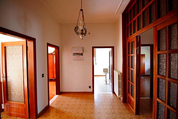 Appartamento con 5 locali in vendita in Vinci