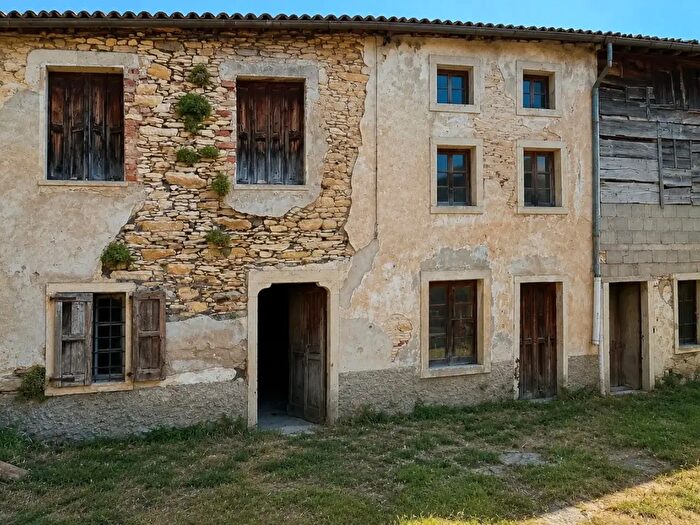 Casa con 5 locali in vendita in Vestenanova