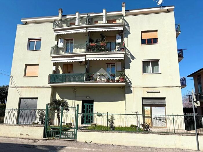 Appartamento quadrilocale in vendita in Via Belvedere, Lanciano