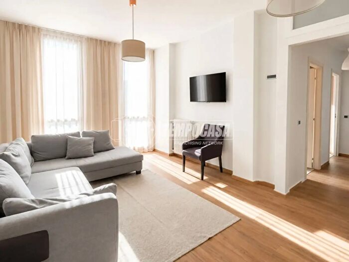 Appartamento trilocale in vendita in Via Alessandro Manzoni a, Paderno D'Adda