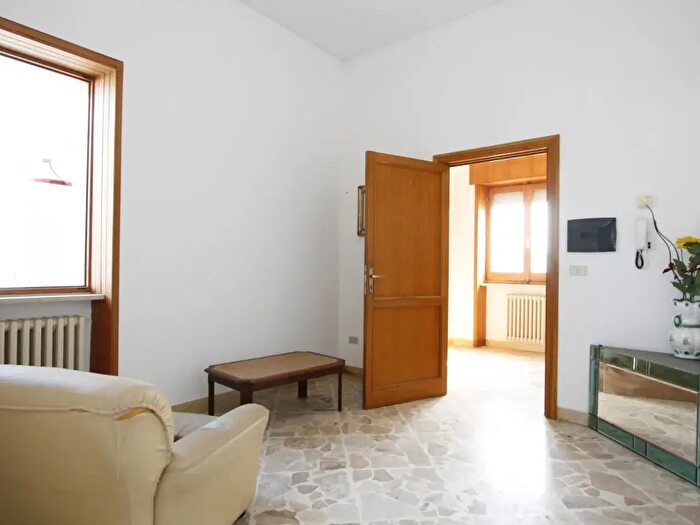 Casa con 7 locali in vendita in Via Virgilio, Casarano