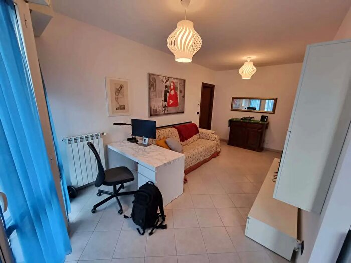 Appartamento monolocale in affitto in Via Caduti in Missione di Pace, Milano